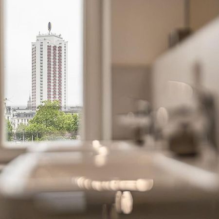 Stylisches Zentrales City-Apartment Mit 2 Balkonen Leipzig Buitenkant foto