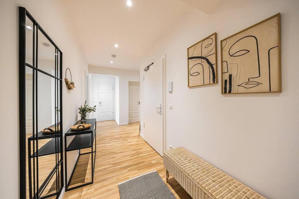 Stylisches Zentrales City-Apartment Mit 2 Balkonen Leipzig Buitenkant foto