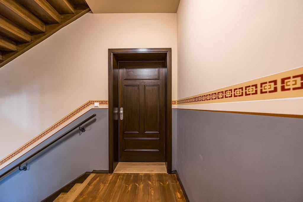 Stylisches Zentrales City-Apartment Mit 2 Balkonen Leipzig Buitenkant foto