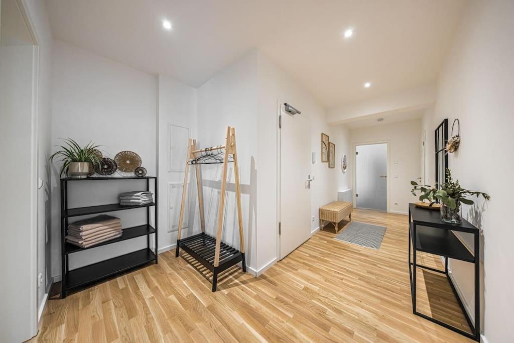 Stylisches Zentrales City-Apartment Mit 2 Balkonen Leipzig Buitenkant foto