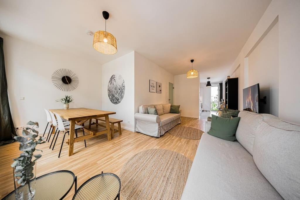 Stylisches Zentrales City-Apartment Mit 2 Balkonen Leipzig Buitenkant foto